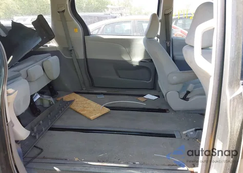 2013 Toyota Sienna from USA, damaged, VIN 5TDZK3DC2DS325596